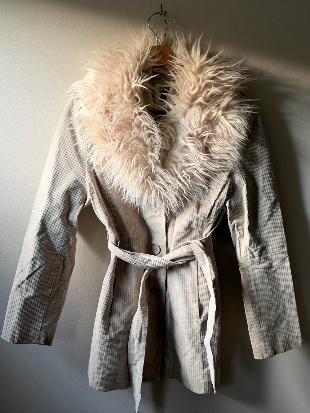 Seventy7 Y2K Leather Jacket with Faux Fur Collar